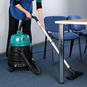 20 litre heavy duty wet vacuum - Truvox Valet Aqua