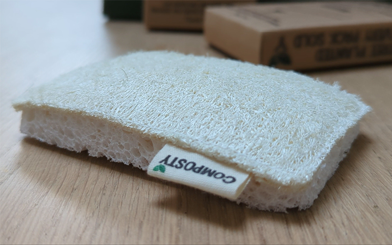 Loofah scourer sponge Loofah scourer sponge